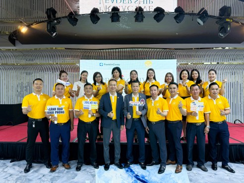 TẬP ĐOÀN HOÀN CẦU TỔ CHỨC CHƯƠNG TRÌNH ĐÀO TẠO CÁN BỘ QUẢN LÝ